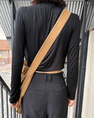 Cropped basic turtleneck T-shirt