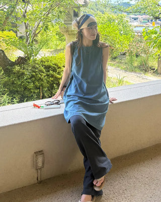 Round neck denim midi dress
