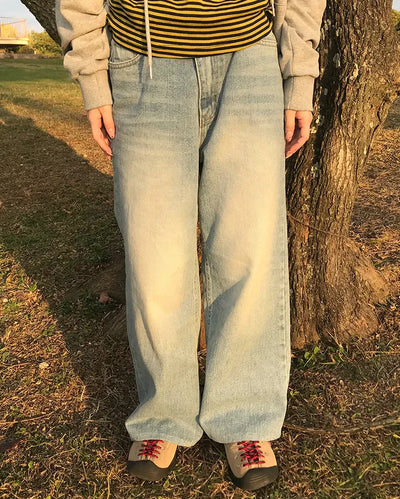 Semi-straight denim pants
