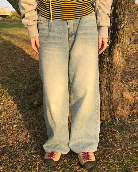 Semi-straight denim pants