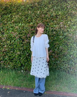 Frilled ribbon blouse