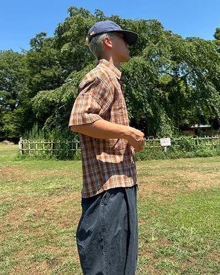 Checkered short-sleeved T-shirt