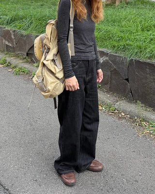 Non-faded wide denim pants