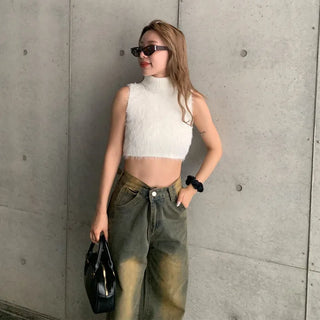 Turtleneck sleeveless fur knit