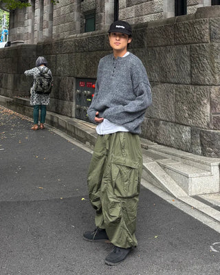 Henley neck basic knit