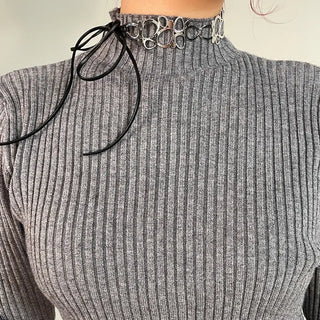 Unique oval line choker
