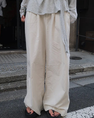 Two-pleat cotton pants