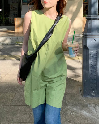 A-line round midi dress