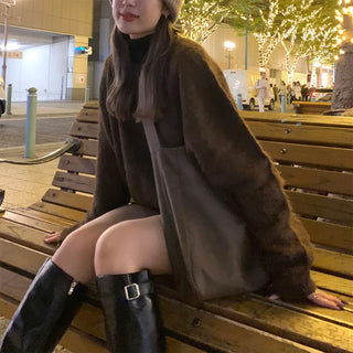Mohair Round Knit