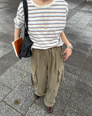 Wide cargo pants