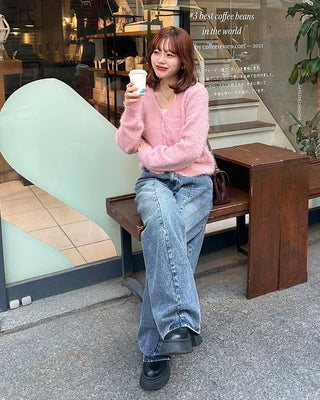 V-neck loose-fit shaggy knit