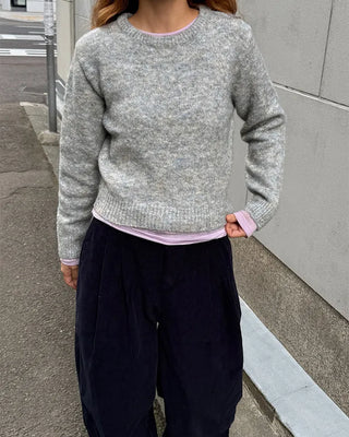 Round neck long-sleeve knit