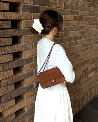 Round neck knit cardigan