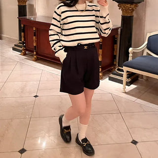 Two-pleat shorts