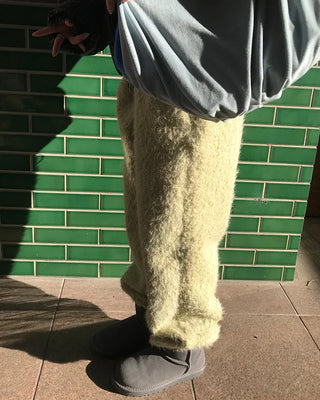 Short sheepskin boots