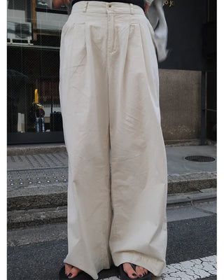 Two-pleat cotton pants