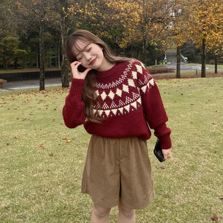 Round neck jacquard knit