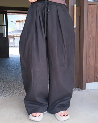 Twill balloon wide pants