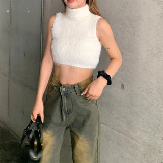 Turtleneck sleeveless fur knit