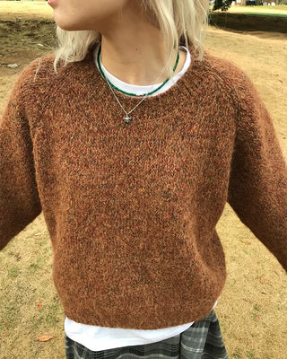 Blurred Round Knit