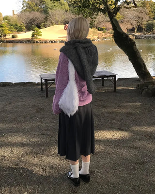 V-neck oversized knit