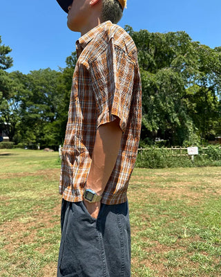 Checkered short-sleeved T-shirt