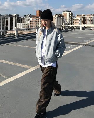 Plain slit long-sleeved T-shirt