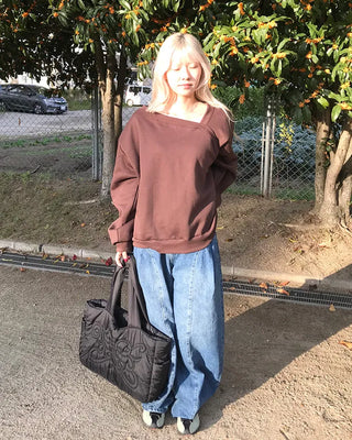 Side-tuck washed denim pants