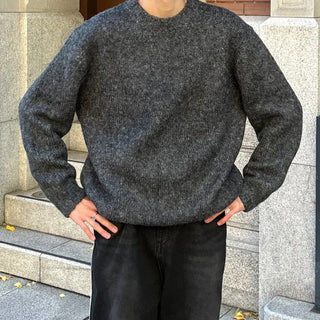 Wool-blend color round knit