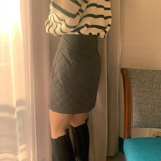 Quilted mini skirt