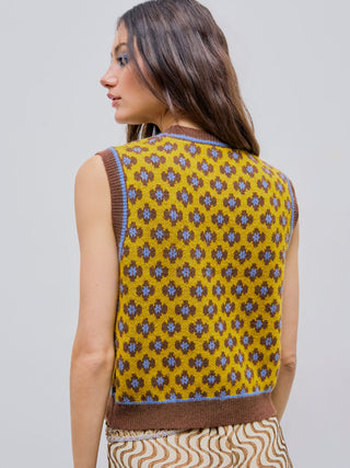 Geometric Contrasting Binding Knitted Crop Vest