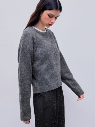 Round Neck Knitted Long Sleeve Sweater