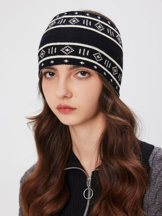 WIDE KNITTED HEADBAND