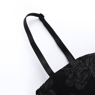 Sweetheart neck pendant cami top