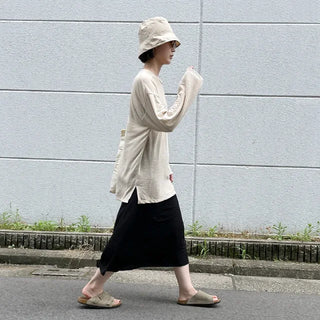 simple light bucket hat