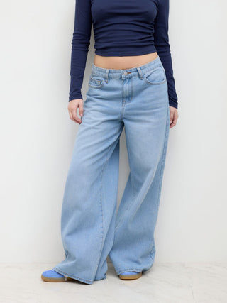Low-Rise Baggy