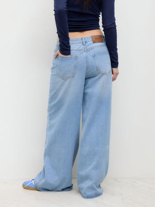 Low-Rise Baggy