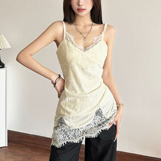 V neck lace hem cami top