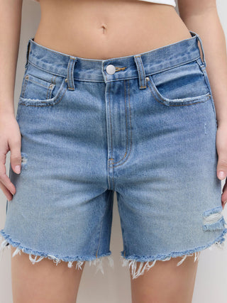 Mid-Rise Easy Short