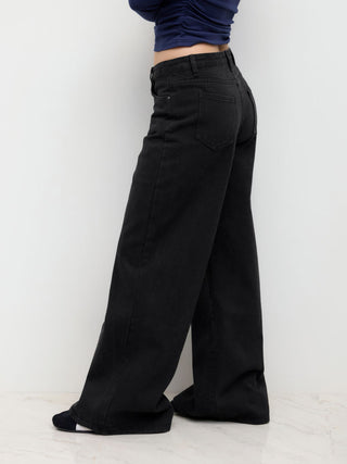 Low-Rise Baggy