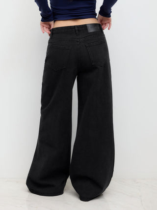Low-Rise Baggy