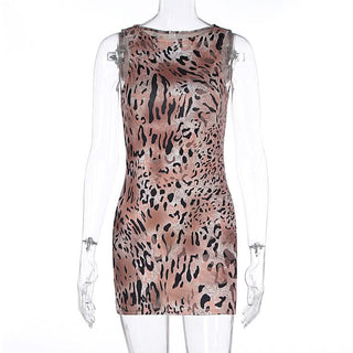 Crewneck leopard print sleeveless mini dress