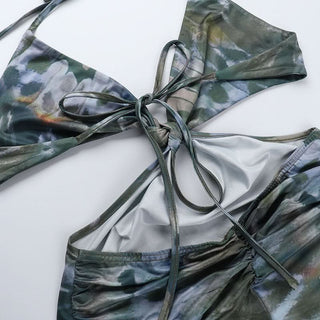 Halter v neck backless self tie contrast romper