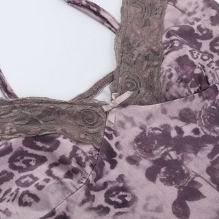 Lace hem v neck bowknot print cami top