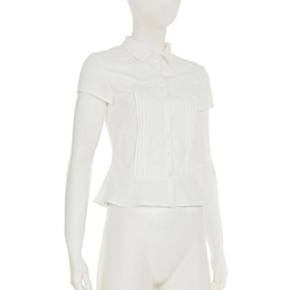 Turnover collar button pleated top