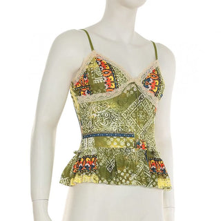 V neck lace hem contrast cami top