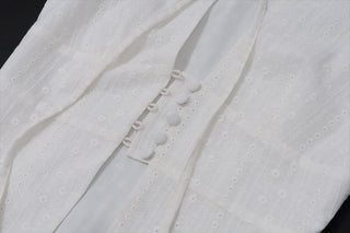 Sleeveless button solid crop top