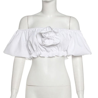 Off shoulder ruched flower applique crop top