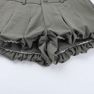Lace hem button ruched zip-up short pant