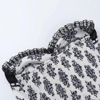 Lace hem smocked sweetheart neck print top